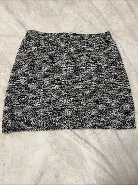 H&M Black & White Marled Knit Mini Skirt